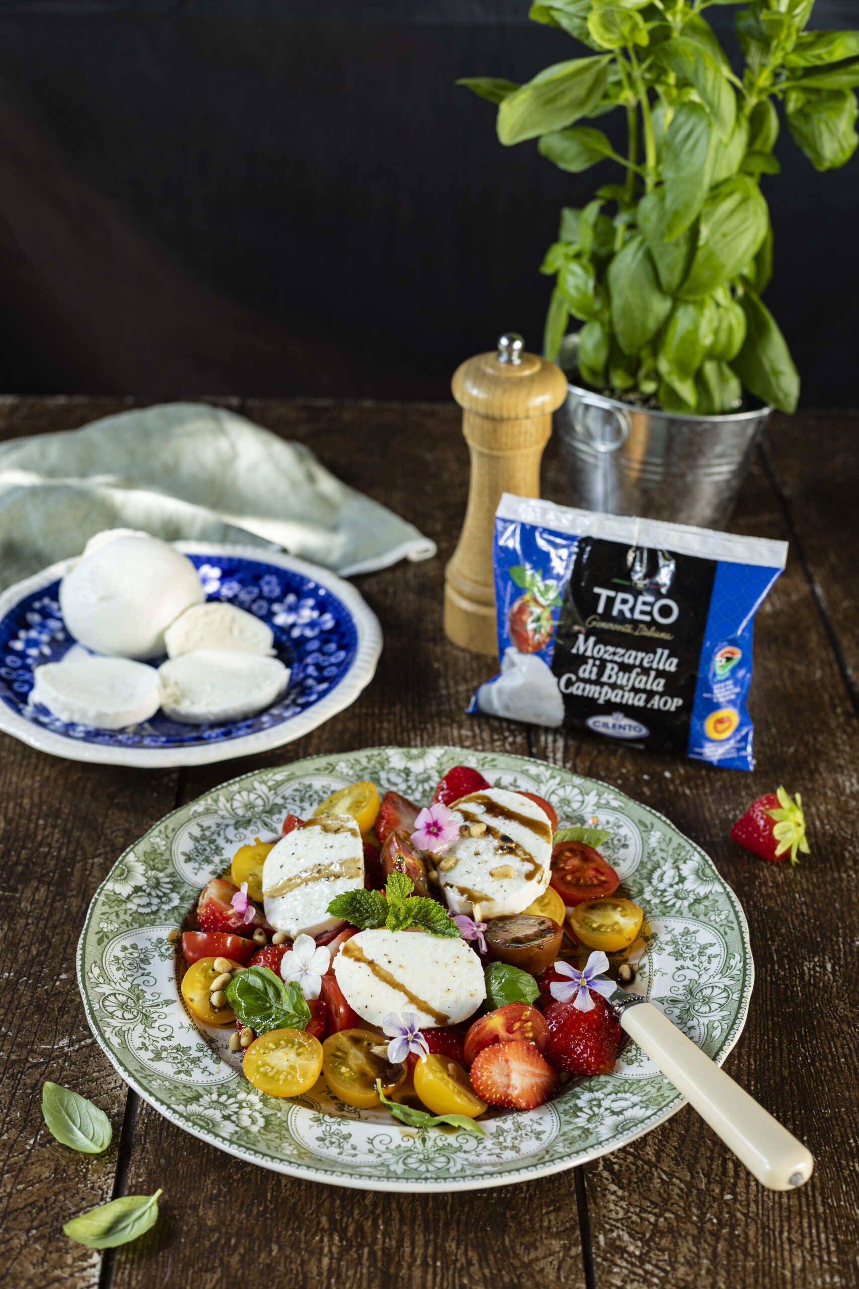 photographie culinaire, photo produit, e-commerce, packshot, food photography, gastronomie italienne, mise en scène, stylisme culinaire, packaging, catalogue, communication visuelle, artisanat, professionnel, branding, publicité, marketing digital, haute qualité, réseaux sociaux, menu, restaurant, épicerie fine, gourmand, authentique, visuel publicitaire, direction artistique