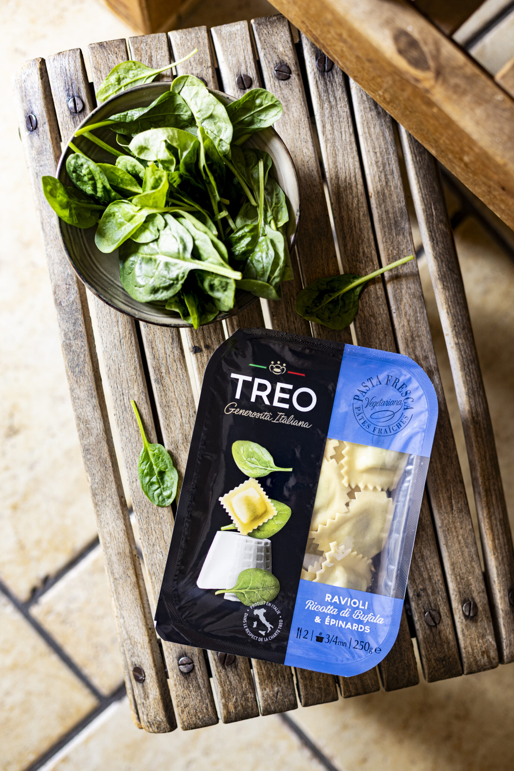 photographie culinaire, photo produit, e-commerce, packshot, food photography, gastronomie italienne, mise en scène, stylisme culinaire, packaging, catalogue, communication visuelle, artisanat, professionnel, branding, publicité, marketing digital, haute qualité, réseaux sociaux, menu, restaurant, épicerie fine, gourmand, authentique, visuel publicitaire, direction artistique